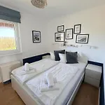 Pippa Apartamento List